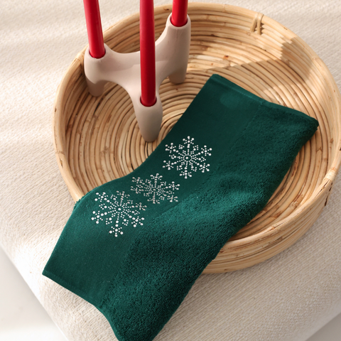 Snowflakes Nakışlı %100 Pamuk Yüz Havlusu 50x80 cm Yeşil