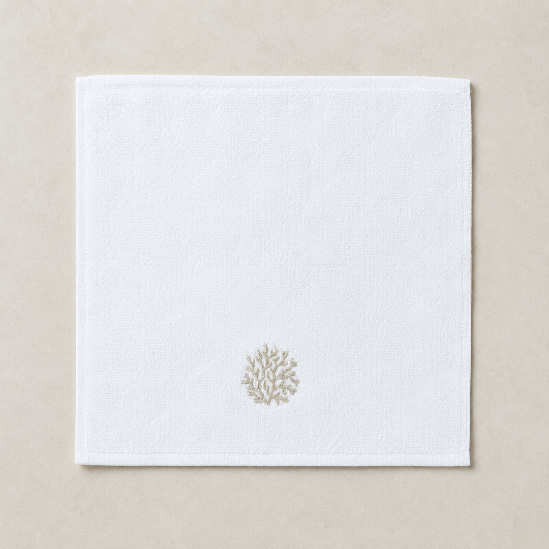 Coral %100 Pamuk Nakışlı El Havlusu 30x30 cm Gold