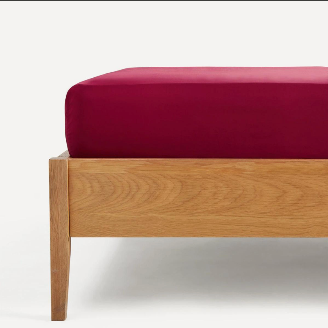 Ara Ebat Lastikli Bambu Aloe Vera Çarşaf 140x200 cm Vişne