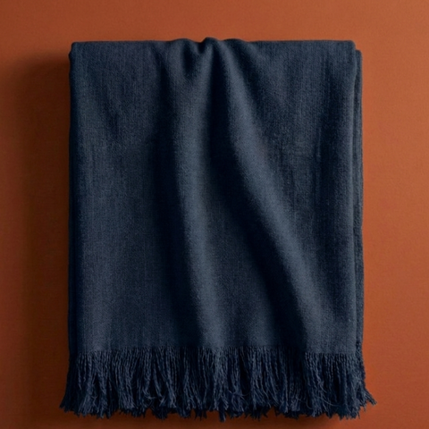 Caela Şönil Throw Örtü 150x220 cm Gece Mavisi