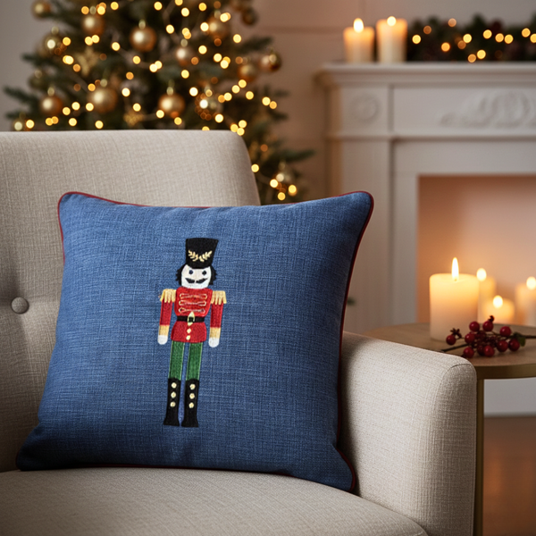 Nutcracker Nakışlı Premium Keten Kırlent Kılıfı