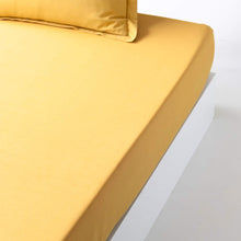 Görseli Galeri görüntüleyiciye yükleyin, Ara Ebat Lastikli Bambu Aloe Vera Çarşaf 120x200 cm Sarı
