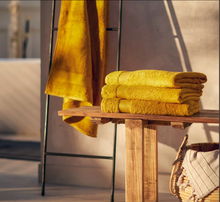 Görseli Galeri görüntüleyiciye yükleyin, Ultra Soft Bambu Banyo Havlusu 70x140 cm Safran
