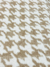 Görseli Galeri görüntüleyiciye yükleyin, Softy Çift Kişilik Pamuklu Battaniye 200x220 cm Bej
